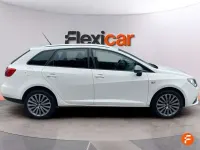 Usado Seat Ibiza ST CONNECT 90 CV (66 kW) 2017 Blanco Familiar