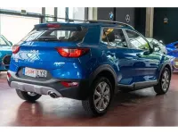 Usado Kia Stonic Plus 101 CV (74 kW) 2022 Azul SUV