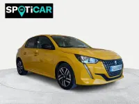 Usado Peugeot 208 Allure 100 CV (73 kW) 2023 Dorado Utilitario