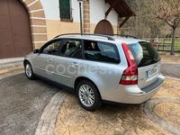 Usado Volvo V50 Momentum 136 CV (100 kW) 2004 Gris / plata Familiar