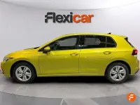 Usado VW Golf VIII Life 150 CV (110 kW) 2021 Verde