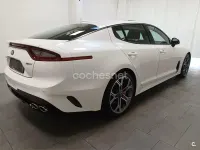Usado Kia Stinger GT 366 CV (269 kW) 2020 Blanco Utilitario