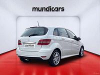 Usado Mercedes A180 109 HP (80 kW) 2011 Branco Citadino