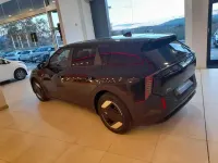 Käytetty Kia EV3 Launch Edition 150 kW (204 HP) 2025 Musta Katumaasturi