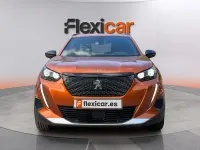 Usado Peugeot 2008 Allure 131 CV (96 kW) 2023 Naranja SUV