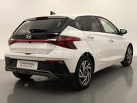 Usado Hyundai i20 84 CV (61 kW) 2024 Blanco Berlina