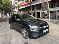 Usado Dacia Sandero Essentiel 101 CV (74 kW) 2023 Negro Berlina