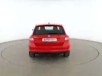 Usado Skoda Rapid Ambition 90 CV (66 kW) 2014 Rojo Utilitario
