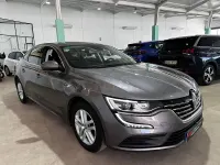 Usado Renault Talisman Business 120 CV (88 kW) 2021 Gris / plata Berlina