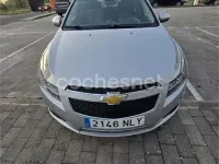 Usado Chevrolet Cruze LS 113 HP (83 kW) 2010 Cinzento Sedan