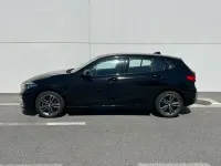 Usado BMW 118 Executive 150 CV (110 kW) 2022 Negro Utilitario