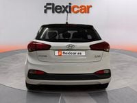 Usado Hyundai i20 100 CV (73 kW) 2020 Blanco Utilitario