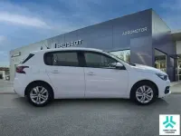 Usado Peugeot 308 Active 131 CV (96 kW) 2021 Blanco Utilitario