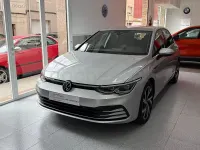 Usado VW Golf VIII R-line 150 CV (110 kW) 2023 Gris / plata Berlina