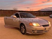 Usado Hyundai Coupé 105 CV (77 kW) 2002 Gris / plata Coupe