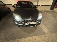 Usado Renault Laguna III LIMITED 130 CV (95 kW) 2015 Marrón Berlina