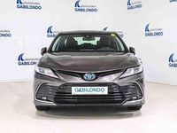 Usado Toyota Camry Advance 218 CV (160 kW) 2021 Marrón Berlina