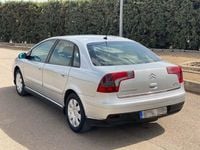 Usado Citroën C5 137 CV (100 kW) 2006 Plata Berlina