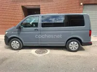 Usado VW Caravelle 150 CV (110 kW) 2022 Gris / plata Van