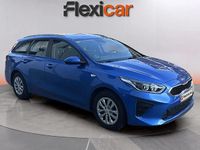 Usado Kia Ceed 120 CV (88 kW) 2020 Azul Utilitario