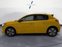Usado Peugeot 208 Allure 100 CV (73 kW) 2022 Amarillo Utilitario