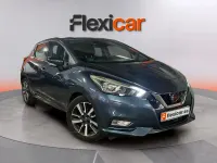 Usado Nissan Micra Acenta 90 CV (66 kW) 2018 Gris Utilitario