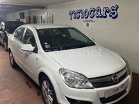 Usado Opel Astra Edition 110 CV (80 kW) 2011 Blanco Berlina