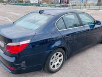 Usado BMW 525 177 CV (130 kW) 2006 Azul Berlina