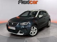 Usado Seat Arona Xperience 110 CV (80 kW) 2022 Gris SUV