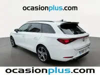Usado Seat Leon FR 150 CV (110 kW) 2021 Blanco Familiar
