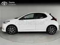 Usado Toyota Yaris Hybrid Style 116 CV (85 kW) 2021 Blanco Berlina