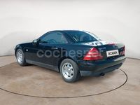 Usado Mercedes SLK200 136 CV (100 kW) 1999 Negro Descapotable