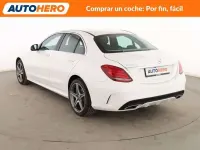 Usado Mercedes C220 AMG line 170 CV (125 kW) 2017 Blanco Berlina
