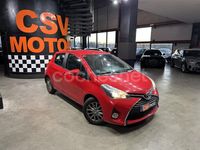 Usado Toyota Yaris Active 99 CV (72 kW) 2017 Rojo Berlina