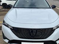 Usado Peugeot 308 Allure 136 CV (100 kW) 2024 Blanco okenite Familiar