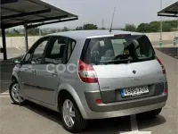 Usado Renault Scénic II Dynamique 105 CV (77 kW) 2006 Gris / plata Monovolumen