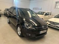 Usado VW Touran Advance 139 CV (102 kW) 2013 Gris Monovolumen