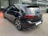 Usado VW Golf VII GTI 245 CV (180 kW) 2018 Negro Utilitario