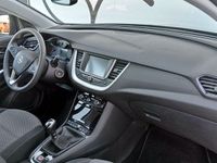 Usado Opel Grandland X Selective 130 CV (95 kW) 2019 Negro SUV