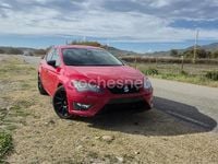 Usado Seat Leon FR 125 CV (91 kW) 2016 Rojo Berlina