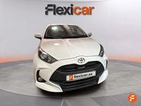 Usado Toyota Yaris Hybrid Active 116 CV (85 kW) 2024 Blanco Berlina