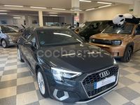 Usado Audi A3 Advanced Plus 116 CV (85 kW) 2023 Gris / plata Berlina