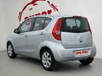 Usado Opel Agila Enjoy 86 CV (63 kW) 2009 Gris / plata Utilitario