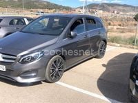 Usado Mercedes B200 136 CV (100 kW) 2017 Gris / plata Monovolumen