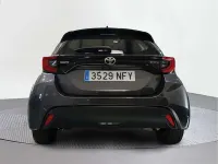 Usado Toyota Yaris Active 116 CV (85 kW) 2025 Utilitario