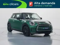 Usado Mini Cooper SE 135 kW (184 CV) 2023 Verde Utilitario