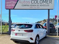 Usado Kia Ceed 120 CV (88 kW) 2019 Blanco Utilitario