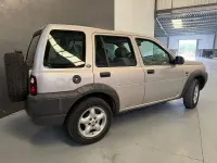Usado Land Rover Freelander 112 CV (82 kW) 2002 Beige SUV
