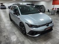 Usado VW Golf VIII GTI Clubsport 301 CV (221 kW) 2023 Gris / plata Berlina