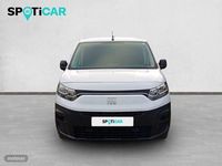 Usado Fiat Doblò 100 CV (73 kW) 2023 Blanco Monovolumen
